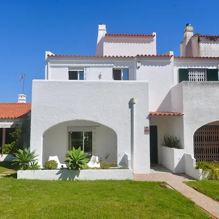 Cove - In Complex Only 5 Minutes From The Marina Of Vilamoura 빌라
