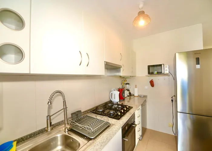 Cove - In Complex Only 5 Minutes From The Marina Of Vilamoura 빌라 *