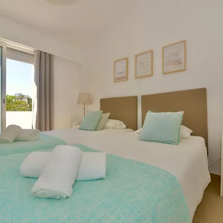 Villa Cove - In Complex Only 5 Minutes From The Marina Of Vilamoura *