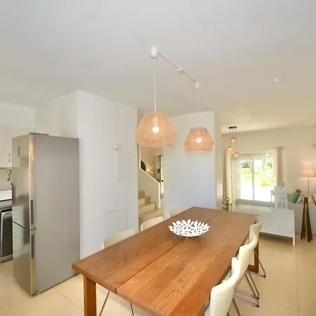 Villa Cove - In Complex Only 5 Minutes From The Marina Of Vilamoura Quarteira