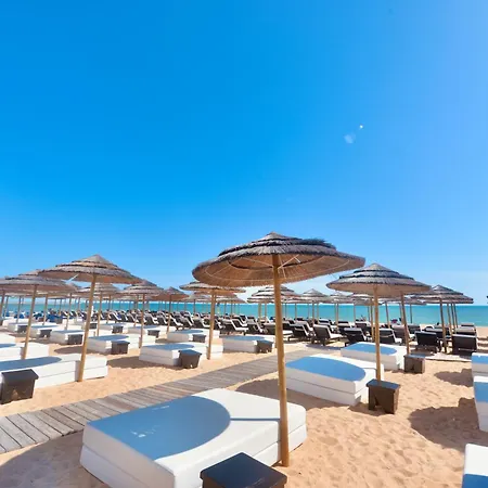 Villa Cove - In Complex Only 5 Minutes From The Marina Of Vilamoura Quarteira