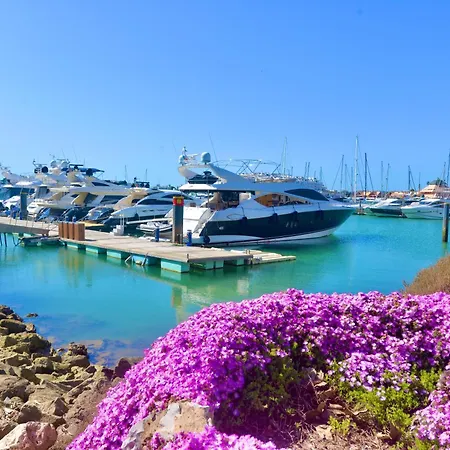 Villa Cove - In Complex Only 5 Minutes From The Marina Of Vilamoura