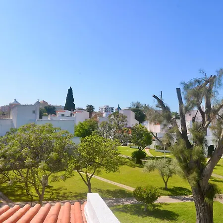 Villa Cove - In Complex Only 5 Minutes From The Marina Of Vilamoura *