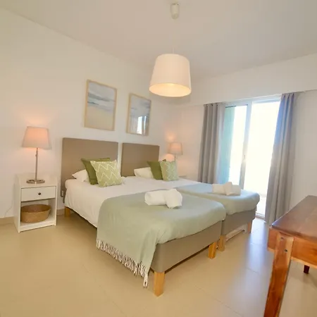 Villa Cove - In Complex Only 5 Minutes From The Marina Of Vilamoura *