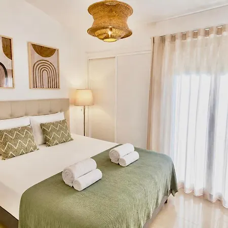 Cove - In Complex Only 5 Minutes From The Marina Of Vilamoura Quarteira