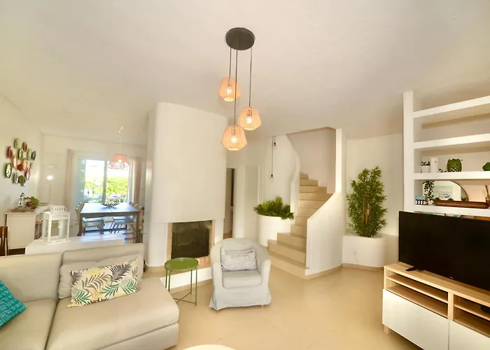 Cove - In Complex Only 5 Minutes From The Marina Of Vilamoura 别墅 奎特里拉