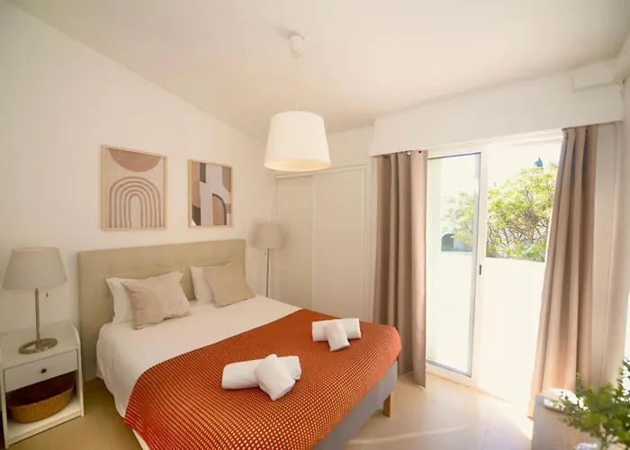 Cove - In Complex Only 5 Minutes From The Marina Of Vilamoura 别墅