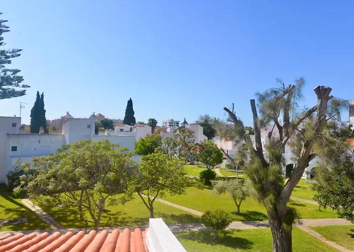 Villa Cove - In Complex Only 5 Minutes From The Marina Of Vilamoura *